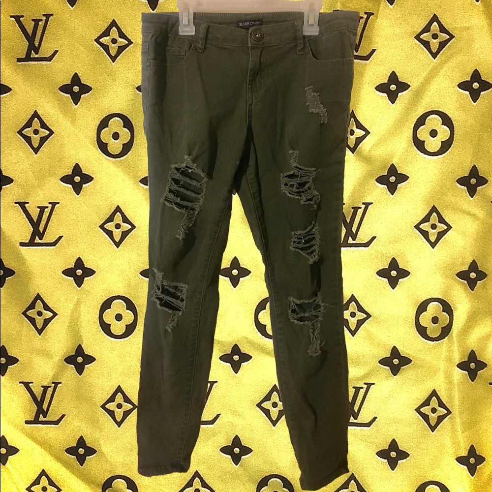 green skinny jeans